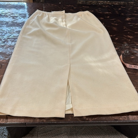 Sage Harbor  long skirt 100% wool - Picture 5 of 7